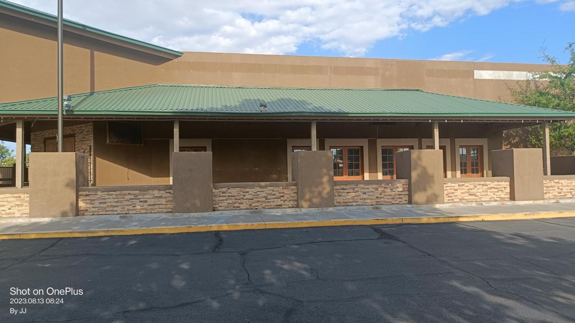 Clarion Inn & Suites, Roswell Exterior foto